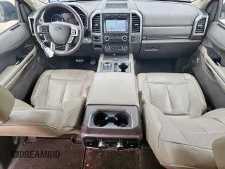 2018 Ford Expedition XLT z VIN 1FMJU1HT4JEA33760, wystawiony jako Copart lot #59772635 z przebiegiem 133 759 mil mil oraz Czysty tytuł • Clean title. Historia ofert i sprzedaży dostępna na DreamBid. Obrazek 8.