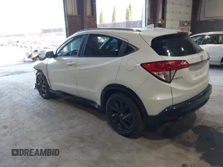 2022 Honda HR-V Sport with VIN 3CZRU6H12NM753653, listed as a IAAI auction lot 41813962 with 74,856 mi miles. Bid and sale history available at carsss.com. Image 3.