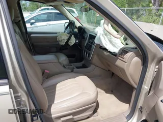 2004 Mercury Mountaineer Convenience z VIN 4M2ZU66W84UJ20034, wystawiony jako IAAI lot #41947130 z przebiegiem 193 468 mil mil oraz . Historia ofert i sprzedaży dostępna na DreamBid. Obrazek 5.