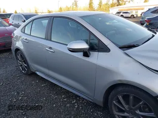 2021 Toyota Corolla XSE with VIN 5YFT4MCE0MP090066, listed as a IAAI auction lot 41383505 with 60,024 mi miles. Bid and sale history available at carsss.com. Image 13.