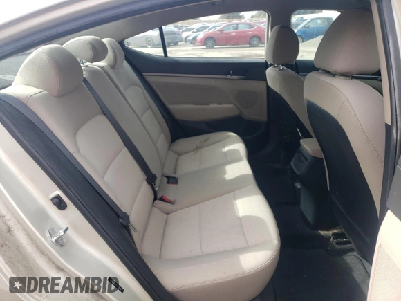 2017 Hyundai Elantra Limited с VIN 5NPD84LF9HH157087, выставлен на аукционе Copart как лот 54763065 с пробегом 68 214 миль миль и Чистый • Clean title. История ставок и продаж доступна на DreamBid. Изображение 10.