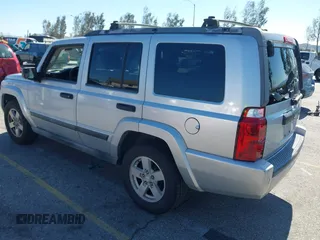 2006 Jeep Commander с VIN 1J8HH48NX6C330781, выставлен на аукционе IAAI как лот 41604799 с пробегом 117 200 миль миль и . История ставок и продаж доступна на DreamBid. Изображение 3.