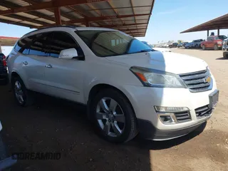 2014 Chevrolet Traverse LTZ z VIN 1GNKRJKD7EJ108841, wystawiony jako IAAI lot #42258178 z przebiegiem 125 009 mil mil oraz . Historia ofert i sprzedaży dostępna na DreamBid. Obrazek 1.
