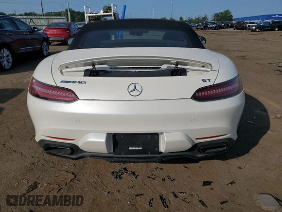 2018 Mercedes-Benz AMG GT AMG GT z VIN WDDYK7HA5JA018630, wystawiony jako Copart lot #67738304 z przebiegiem Nie podano mil oraz Czysty tytuł • Clean title. Historia ofert i sprzedaży dostępna na DreamBid. Obrazek 6.