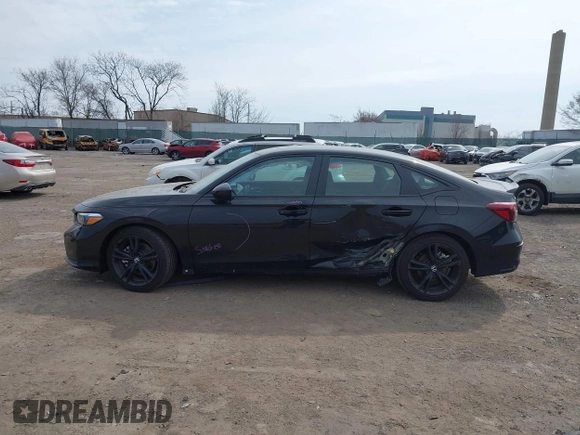 2025 Honda Civic Si with VIN 2HGFE1E57SH472251, listed as a IAAI auction lot 41776803 with 5,608 mi miles and . Bid and sale history available at DreamBid. Image 14.