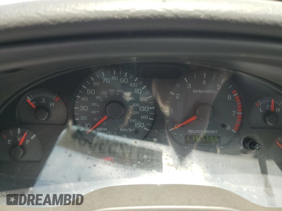 2002 Ford Mustang GT Deluxe z VIN 1FAFP42X62F191498, wystawiony jako Copart lot #55125905 z przebiegiem 115 779 mil mil oraz Szkoda całkowita • Salvage title. Historia ofert i sprzedaży dostępna na DreamBid. Obrazek 9.