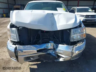 2012 Chevrolet Silverado 1500 LT with VIN 1GCPKSE73CF181350, listed as a IAAI auction lot 41656231 with 131,322 mi miles. Bid and sale history available at carsss.com. Image 6.