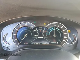 2018 BMW 5 Series 530e with VIN WBAJA9C52JB249402, listed as a Copart auction lot 55093055 with 117,033 mi miles and Salvage title. Bid and sale history available at DreamBid. Image 9.