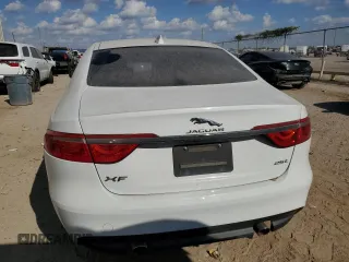 2018 Jaguar XF 25t with VIN SAJBR4FX5JCY70175, listed as a Copart auction lot 78331104 with 127,416 mi miles and Clean Title. Bid and sale history available at carsss.com. Image 6.
