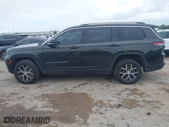 2023 Jeep Grand Cherokee Limited z VIN 1C4RJKBG2P8841694, wystawiony jako IAAI lot #42365314 z przebiegiem 59 987 mil mil oraz . Historia ofert i sprzedaży dostępna na DreamBid. Obrazek 14.