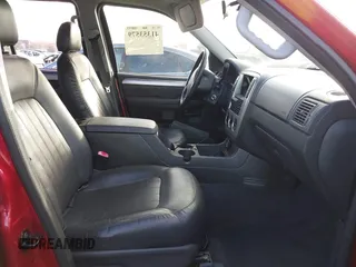 2005 Mercury Mountaineer Convenience z VIN 4M2ZU86W75UJ06221, wystawiony jako IAAI lot #41353579 z przebiegiem 198 754 mil mil oraz . Historia ofert i sprzedaży dostępna na DreamBid. Obrazek 5.