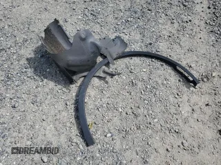 2024 Tesla Model Y Long Range z VIN 7SAYGDEE8RF986258, wystawiony jako Copart lot #58434275 z przebiegiem 59 934 mil mil oraz Szkoda całkowita • Salvage title. Historia ofert i sprzedaży dostępna na DreamBid. Obrazek 13.