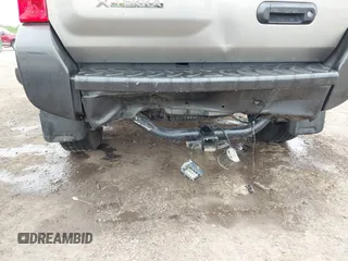 2005 Nissan Xterra SE z VIN 5N1AN08U35C651766, wystawiony jako IAAI lot #42331241 z przebiegiem Nie podano mil oraz . Historia ofert i sprzedaży dostępna na DreamBid. Obrazek 6.