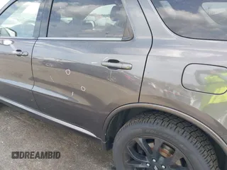 2019 Dodge Durango GT z VIN 1C4RDJDG5KC606601, wystawiony jako IAAI lot #42133390 z przebiegiem 85 698 mil mil oraz . Historia ofert i sprzedaży dostępna na DreamBid. Obrazek 21.