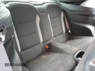 2019 Chevrolet Camaro 1LT z VIN 1G1FB3DS0K0117445, wystawiony jako Copart lot #53751235 z przebiegiem 53 581 mil mil oraz Szkoda całkowita • Salvage title. Historia ofert i sprzedaży dostępna na DreamBid. Obrazek 10.