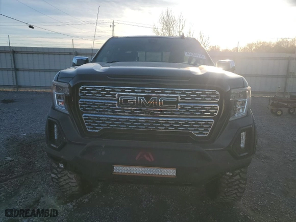 2020 GMC Sierra 1500 Denali with VIN 1GTU9FEL5LZ106974, listed as a Copart auction lot 83200414 with 33,119 mi miles and Salvage Title. Bid and sale history available at carsss.com. Image 5.