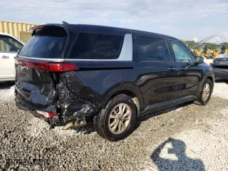2023 Kia Carnival LX with VIN KNDNB4H34P6263346, listed as a Copart auction lot 72057244 with 124,347 mi miles and Salvage Title. Bid and sale history available at carsss.com. Image 3.