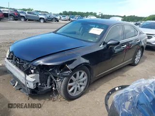 2009 Lexus LS 460 with VIN JTHCL46F195002037, listed as a IAAI auction lot 42331071 with 141,943 mi miles and . Bid and sale history available at DreamBid. Image 2.