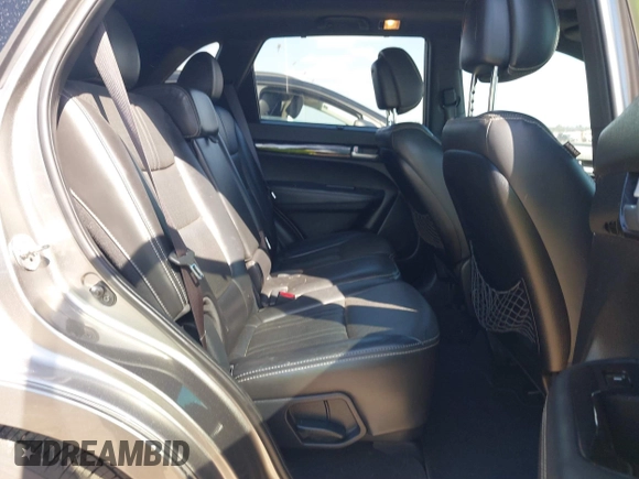2014 Kia Sorento SX Limited with VIN 5XYKW4A75EG517578, listed as a IAAI auction lot 41769586 with 183,583 mi miles. Bid and sale history available at carsss.com. Image 8.
