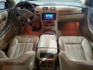 2007 Mercedes-Benz R 3.5L with VIN 4JGCB65E07A056681, listed as a Copart auction lot 74299984 with 181,529 mi miles and Salvage Title. Bid and sale history available at carsss.com. Image 8.