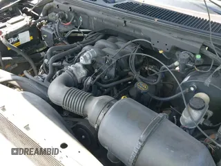 2003 Ford F-150 XL с VIN 1FTRX07273KD60160, выставлен на аукционе IAAI как лот 42087472 с пробегом 194 112 миль миль и . История ставок и продаж доступна на DreamBid. Изображение 20.