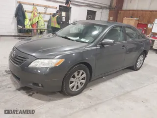 2008 Toyota Camry LE with VIN 4T1BK46K88U059056, listed as a IAAI auction lot 41967507 with 166,383 mi miles. Bid and sale history available at carsss.com. Image 2.