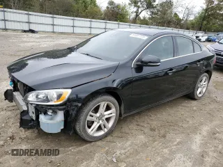 2015 Volvo S60 T5 Drive-E Premier with VIN YV140MFK4F1333025, listed as a Copart auction lot 51697725 with 98,828 mi miles and Salvage Title. Bid and sale history available at carsss.com. Image 1.