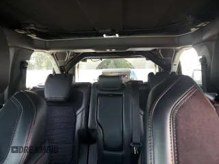 2023 Ford Bronco Raptor z VIN 1FMEE5JR7PLA93752, wystawiony jako Copart lot #57440075 z przebiegiem 33 549 mil mil oraz Szkody całkowita. Historia ofert i sprzedaży dostępna na DreamBid. Obrazek 10.