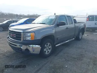 2009 GMC Sierra 1500 SLE with VIN 1GTEK29029Z101869, listed as a IAAI auction lot 41706551 with 151,208 mi miles. Bid and sale history available at carsss.com. Image 2.