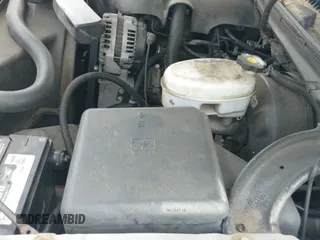 2003 Chevrolet Suburban Z71 with VIN 3GNFK16T93G146920, listed as a IAAI auction lot 42153972 with 195,615 mi miles and . Bid and sale history available at DreamBid. Image 19.