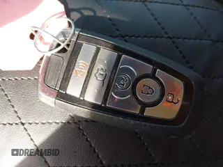 2020 Ford Edge SEL с VIN 2FMPK3J97LBA66471, выставлен на аукционе IAAI как лот 42284896 с пробегом 43 935 миль миль и . История ставок и продаж доступна на DreamBid. Изображение 11.