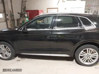 2018 Audi Q5 Prestige with VIN WA1CNBFY8J2196938, listed as a IAAI auction lot 41378940 with 84,236 mi miles. Bid and sale history available at carsss.com. Image 14.