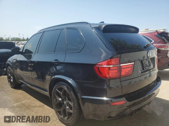 2011 BMW X5 M with VIN 5YMGY0C55BLK27157, listed as a Copart auction lot 65929154 with 0 mi miles and Salvage Title. Bid and sale history available at carsss.com. Image 2.