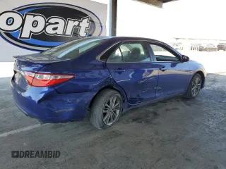 2016 Toyota Camry XLE with VIN 4T1BF1FK9GU572057, listed as a Copart auction lot 53494755 with 31,423 mi miles and Salvage Title. Bid and sale history available at carsss.com. Image 3.
