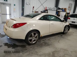 2008 Pontiac G6 GT with VIN 1G2ZH36N884291599, listed as a Copart auction lot 89056335 with 198,620 mi miles and Clean Title. Bid and sale history available at carsss.com. Image 3.