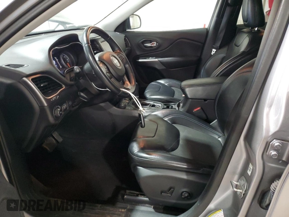 2019 Jeep Cherokee Latitude Plus with VIN 1C4PJMLB3KD177430, listed as a Copart auction lot 50407755 with 74,027 mi miles and Clean Title. Bid and sale history available at carsss.com. Image 7.