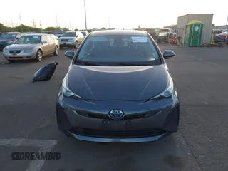 2018 Toyota Prius Two with VIN JTDKBRFU6J3582025, listed as a IAAI auction lot 41681244 with 77,504 mi miles and . Bid and sale history available at carsss.com. Image 12.