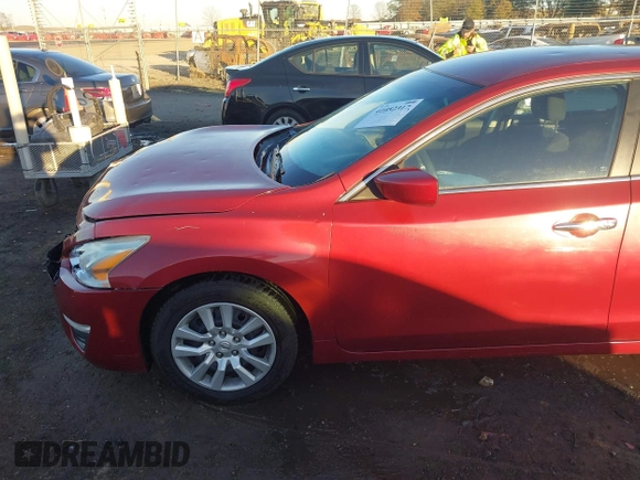 2015 Nissan Altima 2.5 S with VIN 1N4AL3AP6FC246394, listed as a IAAI auction lot 41052317 with 195,388 mi miles. Bid and sale history available at carsss.com. Image 21.