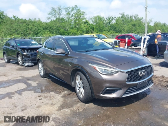 2019 Infiniti QX30 Luxe z VIN SJKCH5CP5KA012022, wystawiony jako IAAI lot #42088799 z przebiegiem 107 381 mil mil oraz . Historia ofert i sprzedaży dostępna na DreamBid. Obrazek 1.
