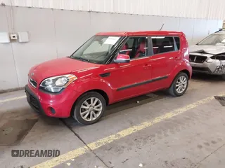 2012 Kia Soul + with VIN KNDJT2A6XC7385962, listed as a IAAI auction lot 41808107 with 115,361 mi miles. Bid and sale history available at carsss.com. Image 17.