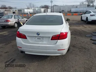 2012 BMW 5 Series 528i xDrive with VIN WBAXH5C53CDW10660, listed as a IAAI auction lot 41016708 with 157,757 mi miles and . Bid and sale history available at carsss.com. Image 16.