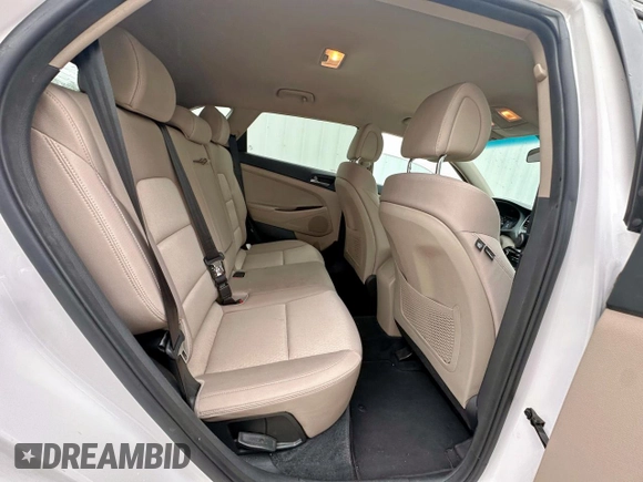 2016 Hyundai Tucson Sport with VIN KM8J33A21GU108106, listed as a Copart auction lot 55706025 with 174,846 mi miles and Clean Title. Bid and sale history available at carsss.com. Image 6.