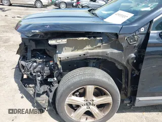 2018 Lincoln MKC Premiere with VIN 5LMCJ1C93JUL00872, listed as a IAAI auction lot 41933337 with 82,493 mi miles and . Bid and sale history available at DreamBid. Image 6.