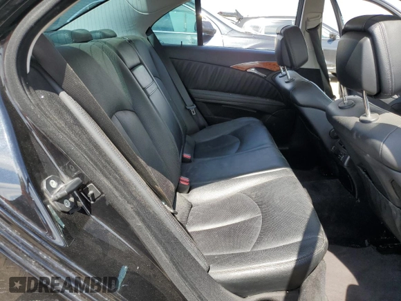 2007 Mercedes-Benz E 550 with VIN WDBUF90X57X213589, listed as a Copart auction lot 46580785 with 175,186 mi miles and Non Repairable. Bid and sale history available at carsss.com. Image 10.