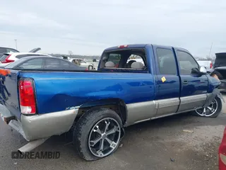 2000 Chevrolet Silverado 1500 LS with VIN 2GCEC19T3Y1300390, listed as a IAAI auction lot 41555922 with 350,074 mi miles and . Bid and sale history available at DreamBid. Image 12.