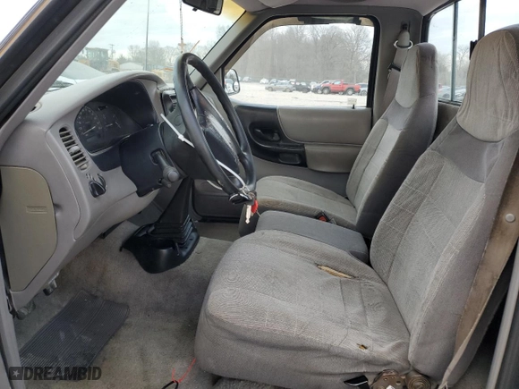 1996 Ford Ranger XL with VIN 1FTCR10AXTPA42589, listed as a Copart auction lot 44038635 with 332,201 mi miles and Salvage Title. Bid and sale history available at carsss.com. Image 7.