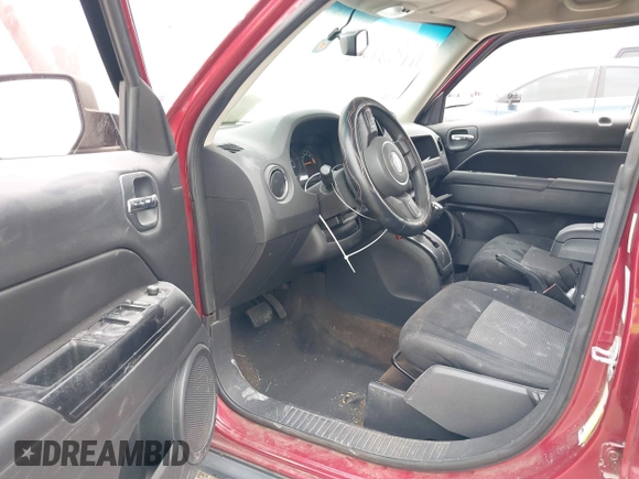 2014 Jeep Patriot Sport with VIN 1C4NJPBA7ED714984, listed as a IAAI auction lot 41488121 with 60,746 mi miles. Bid and sale history available at carsss.com. Image 5.