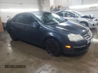2005 Volkswagen Jetta 2.5L with VIN 3VWDF71K45M604483, listed as a Copart auction lot 81679484 with 138,926 mi miles and Salvage title. Bid and sale history available at DreamBid. Image 4.