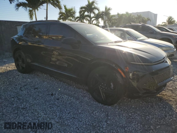 2024 Chevrolet Equinox EV RS z VIN 3GN7DNRP4RS222960, wystawiony jako Copart lot #47896605 z przebiegiem 6 511 mil mil oraz Szkoda całkowita • Salvage title. Historia ofert i sprzedaży dostępna na DreamBid. Obrazek 4.