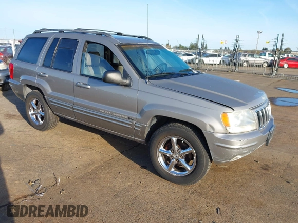 2001 Jeep Grand Cherokee Limited with VIN 1J4GW58N61C670589, listed as a IAAI auction lot 41817712 with 185,905 mi miles. Bid and sale history available at carsss.com. Image 1.